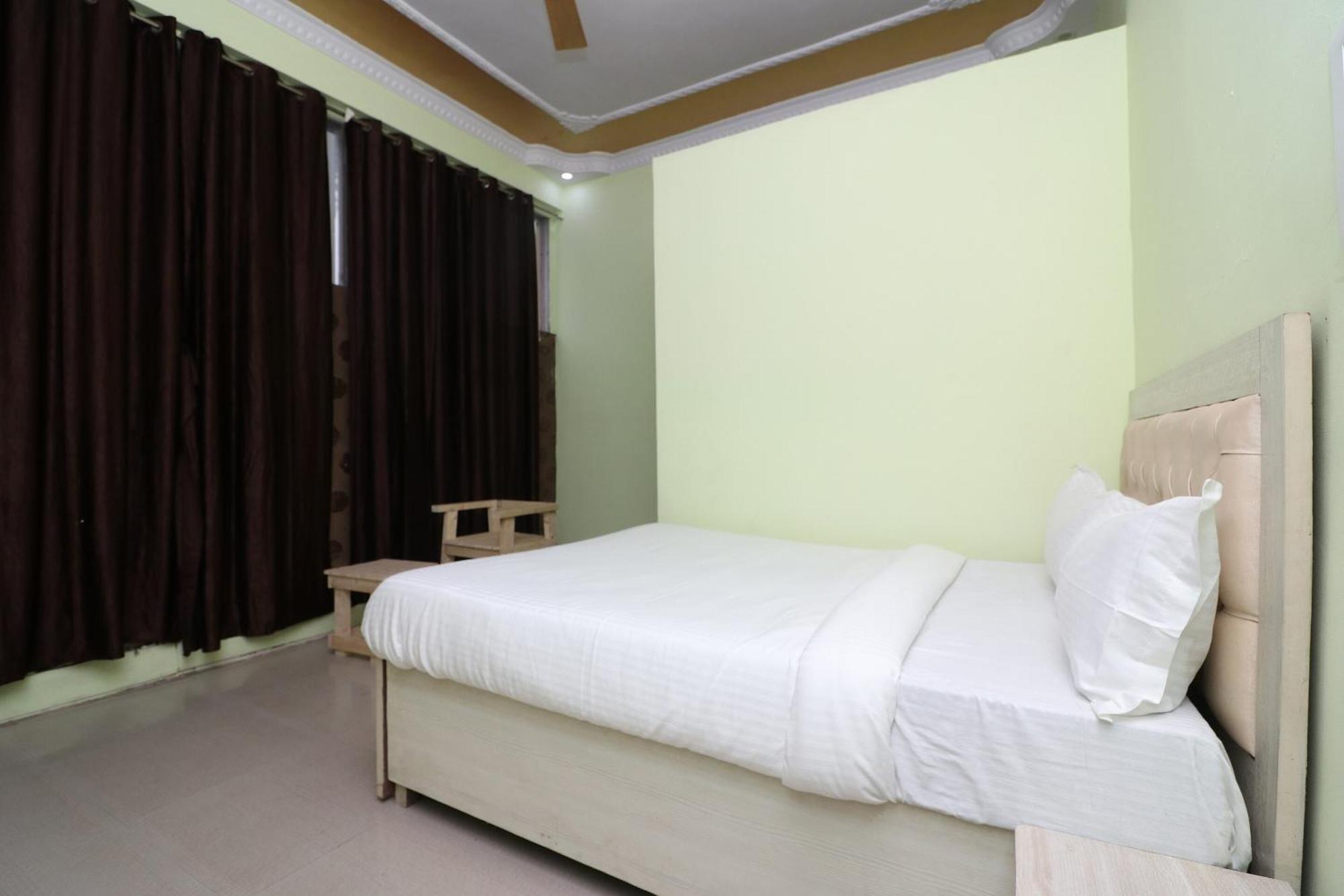 Hotel O Mulaqat Dadri Екстер'єр фото