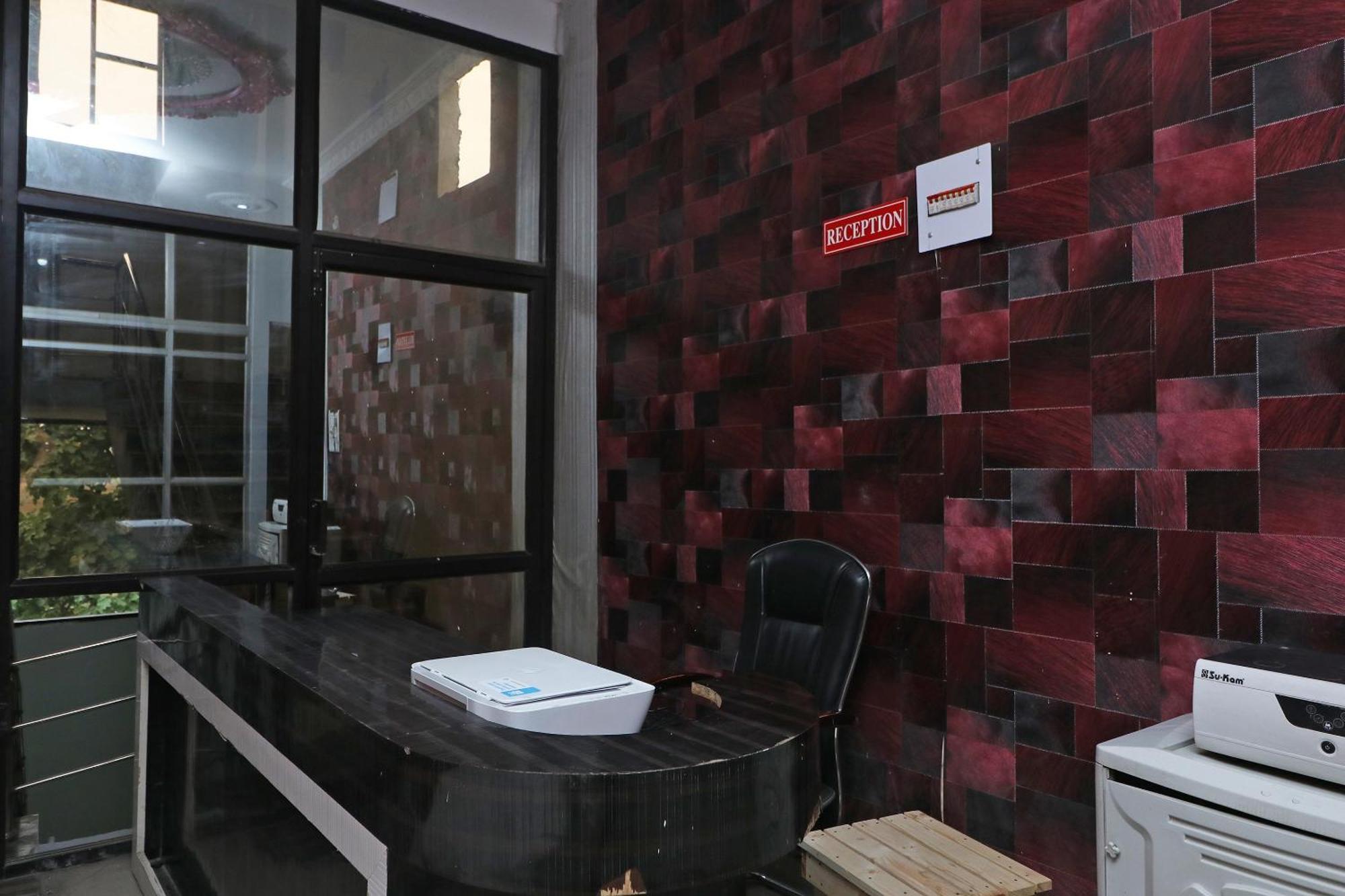 Hotel O Mulaqat Dadri Екстер'єр фото